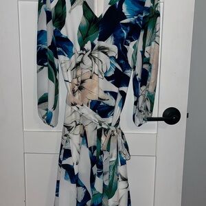 White House Black Market Blue and Green Floral Long Sleeve Dress